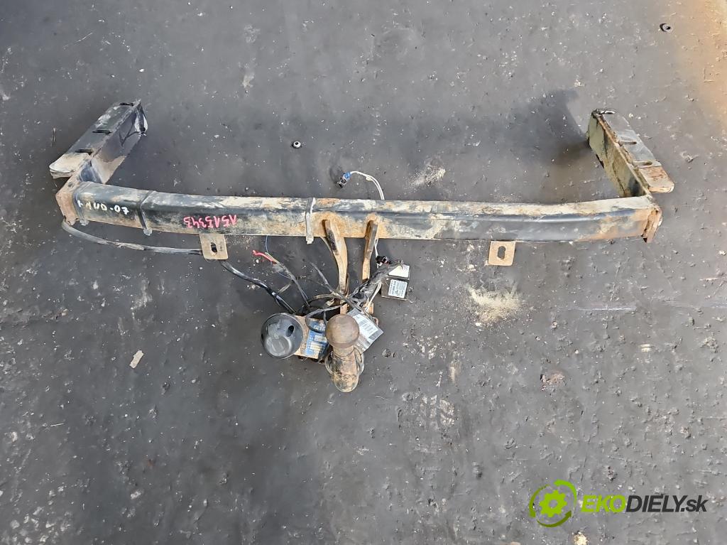 Audi A4 B7 2004-2008 1.8 T 20V 163 hp manual 120 kW 1781 cm3 5- oko tažné  (Tažné zařízení)