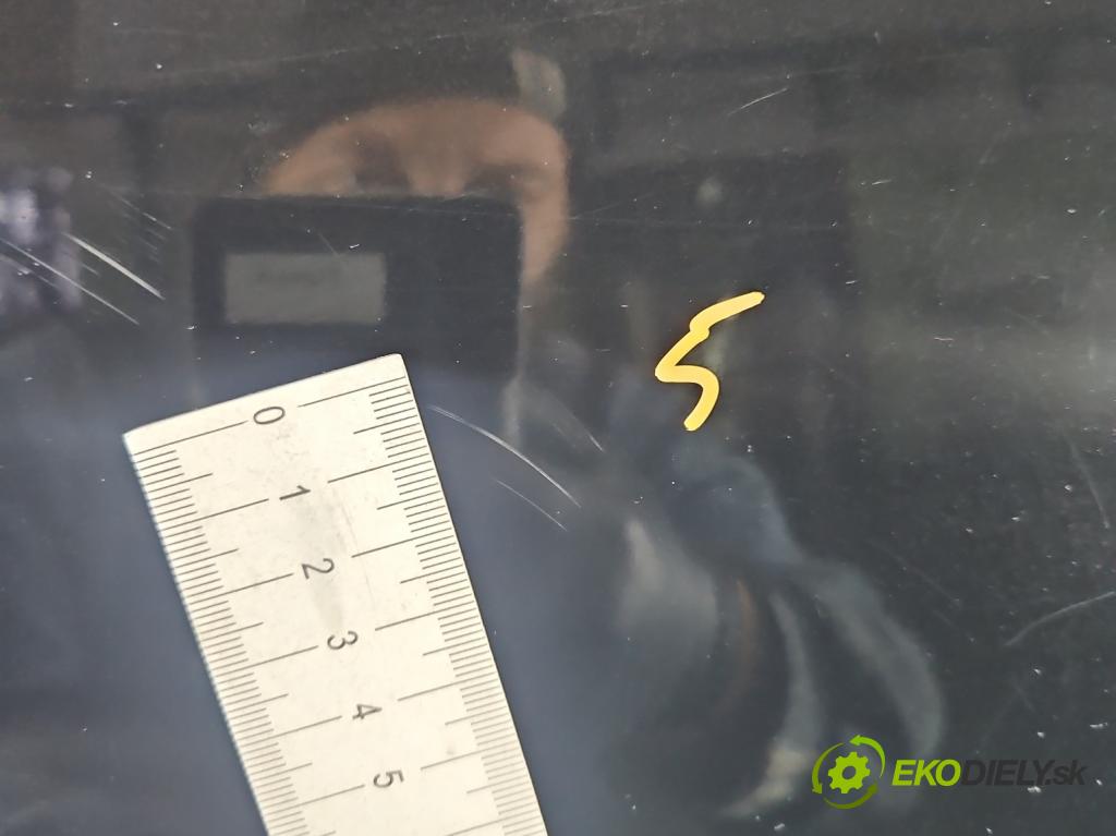 Audi A4 B7 2004-2008 1.8 T 20V 163 HP manual 120 kW 1781 cm3 5- dvere zadné pravé  (Kľučka dverí ostatné)