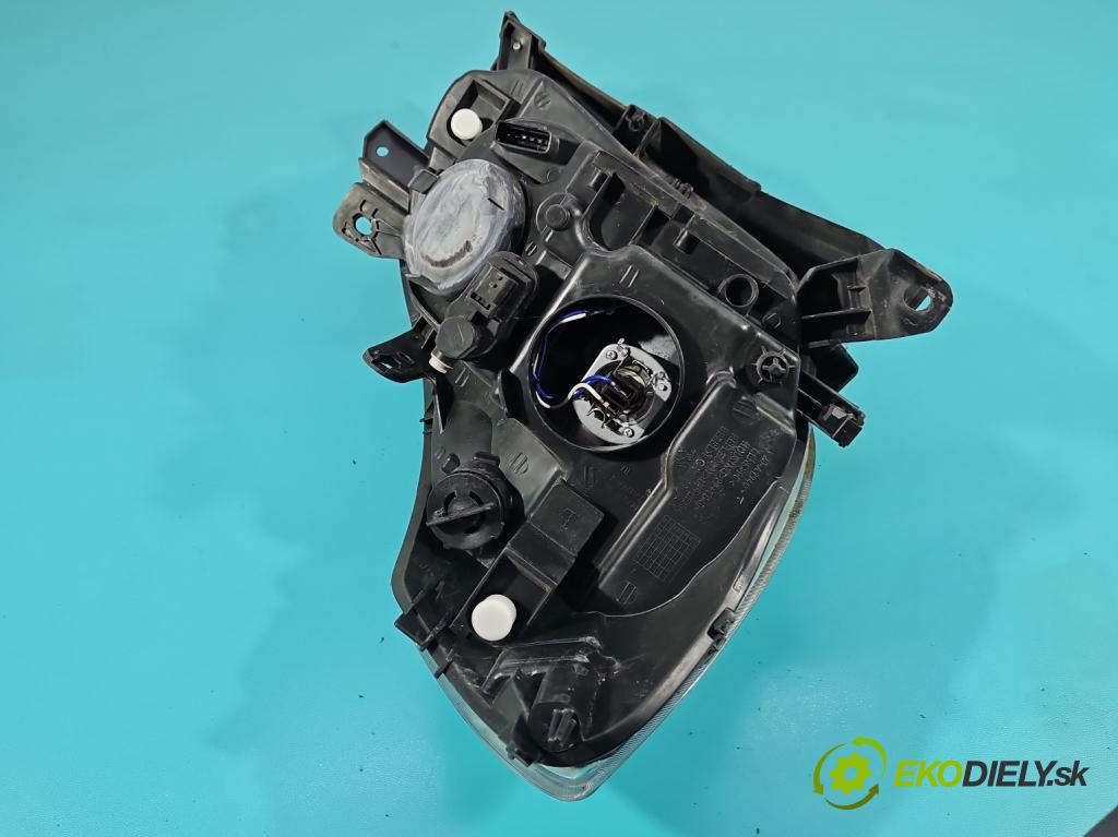 Renault Clio III 2005-2012 1.6 16V 111KM automatic 82 kW 1598 cm3 5- Reflektor: ľavý  (Kľučka dverí ostatné)