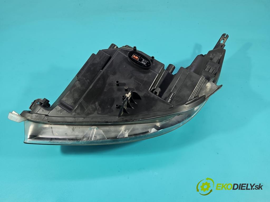 Opel Insignia A 2008-2017 2.0 cdti 160 HP manual 118 kW 1956 cm3 5- Reflektor: pravý 13226793 (Svetlo predné pravé)