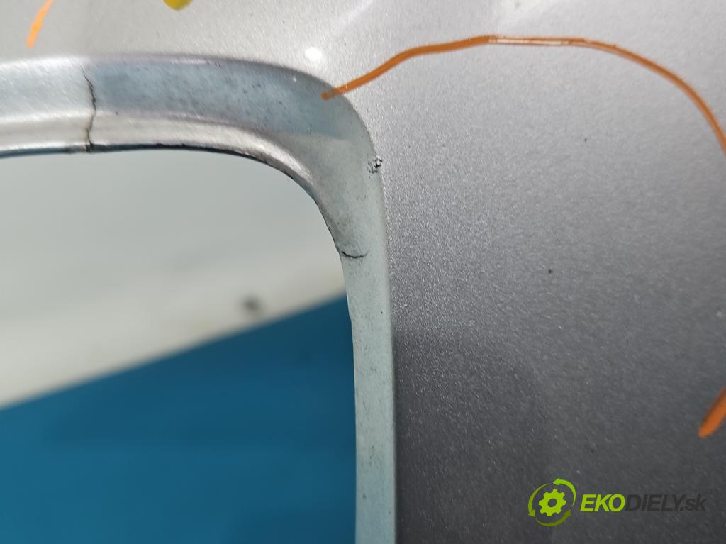 Renault Clio III 2005-2012 1.6 16V 111KM automatic 82 kW 1598 cm3 5- blatník predné ľavý  (Blatník predný ľavý)