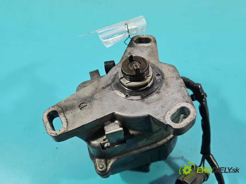 Honda Accord V 1993-1998 2.0 16V 131 HP manual 96 kW 1997 cm3 4- rozdeľovač TD-60U (Rozdeľovač)