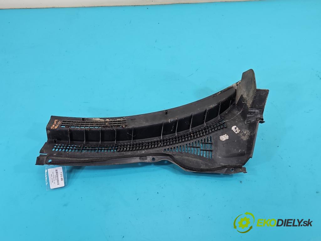 Suzuki Swift Mk6 2005-2010 1.3 16V 92 HP manual 68 kW 1328 cm3 5- torpédo  (Torpédo (plast pod čelným sklom))