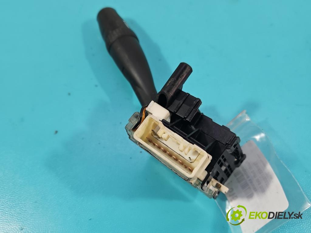 Suzuki Swift Mk6 2005-2010 1.3 16V 92 HP manual 68 kW 1328 cm3 5- prepínač smeroviek 173744 (Prepínacie páčky pod volantom)