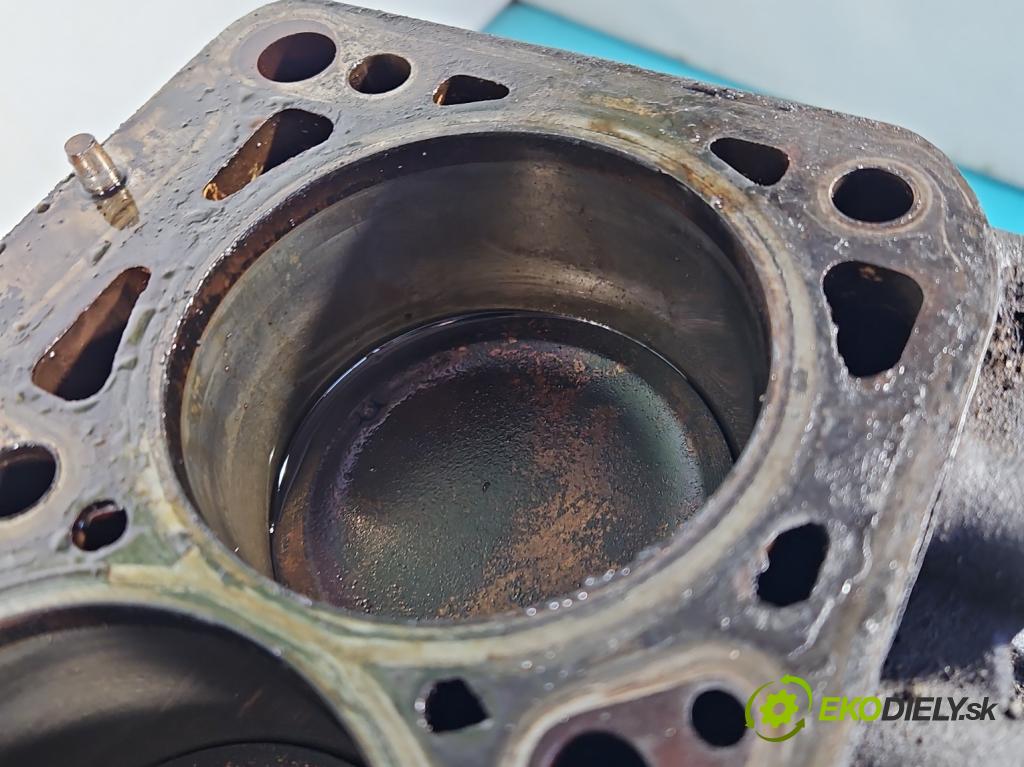 Audi A4 B7 2004-2008 1.8 T 20V 163 HP manual 120 kW 1781 cm3 5- Blok motora BFB (Blok motora)