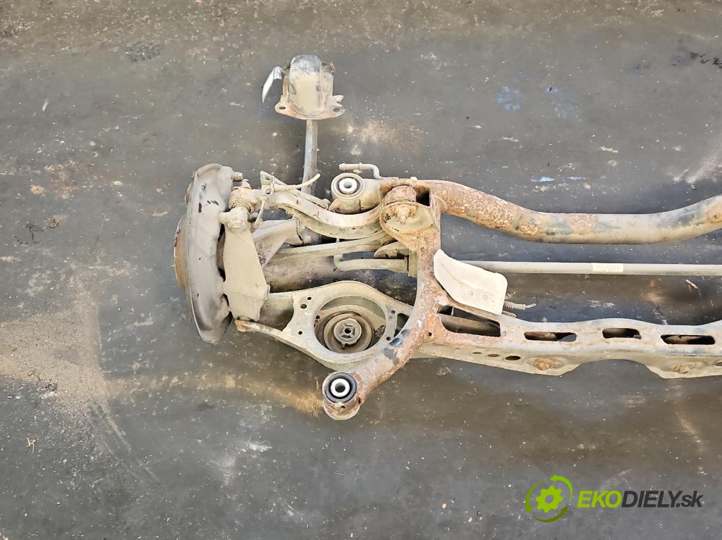 Vw Passat CC 2008-2016 2.0 TDI 140 hp manual 103 kW 1999 cm3 4- zadní výztuha  (Zadní výztuha)