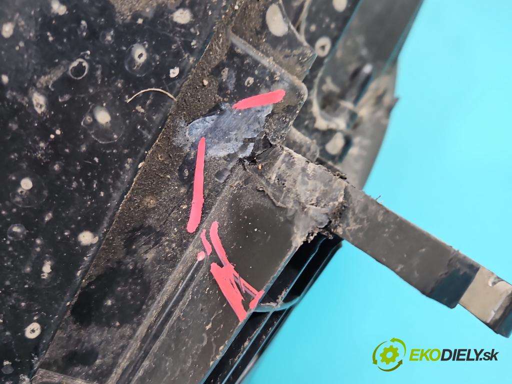 Audi A6 C7 2011-2018 3.0 tfsi: quattro 310HP automatic 228 kW 2995 cm3 4- Reflektor: pravý 4G0941034C (Svetlo predné pravé)