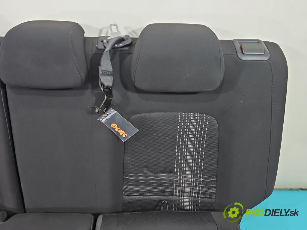 Hyundai i20 III 2020- 1.2 16V 84KM manual 61.8 kW 1197 cm3 5- Pohovka: zadné  (Sedadlo)