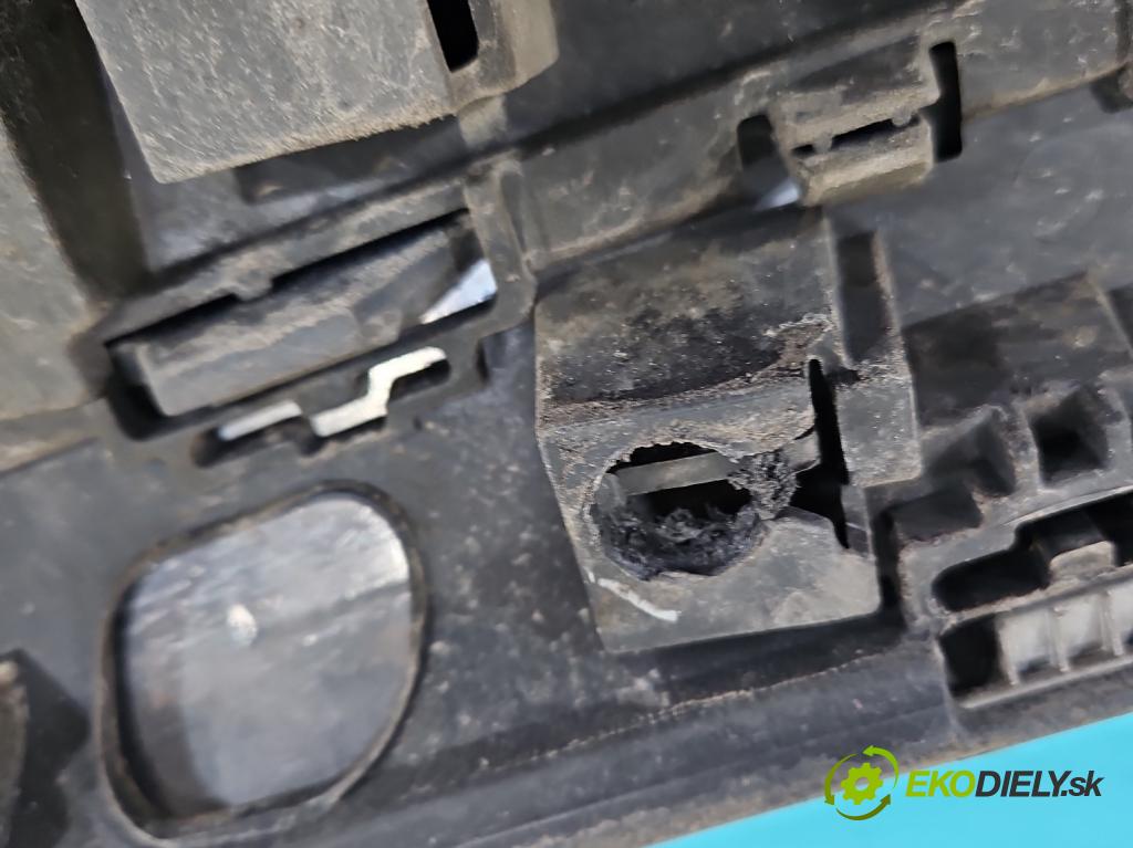 Opel Insignia A 2008-2017 2.0 cdti 160 hp manual 118 kW 1956 cm3 5- zaslepka: zadní