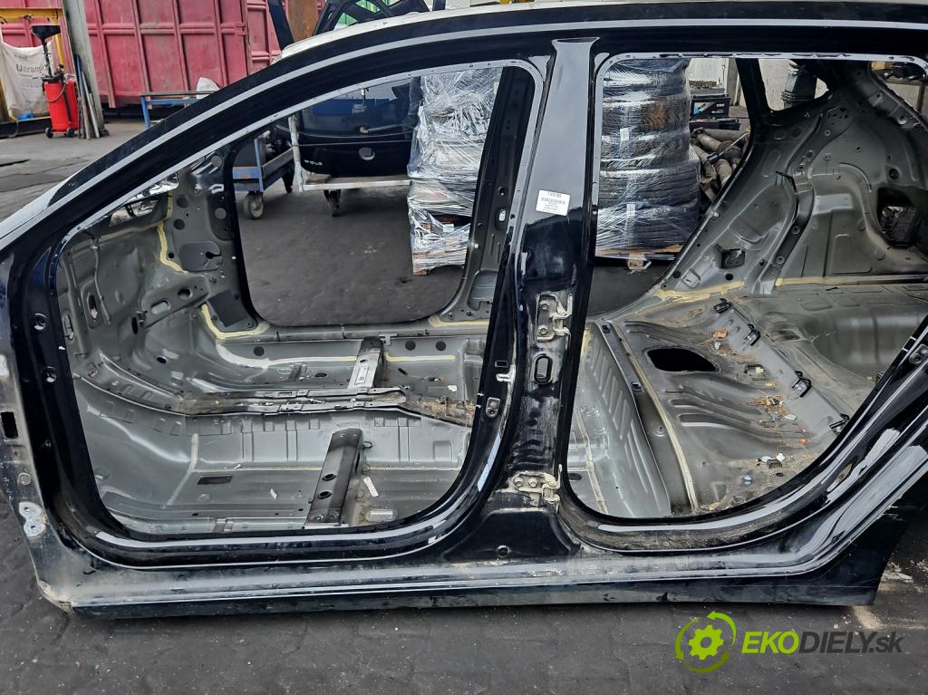 Hyundai i20 III 2020- 1.2 16V 84KM manual 61.8 kW 1197 cm3 5- práh levý  (Karoserie ostatní)