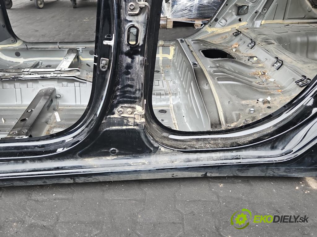 Hyundai i20 III 2020- 1.2 16V 84KM manual 61.8 kW 1197 cm3 5- práh levý  (Karoserie ostatní)