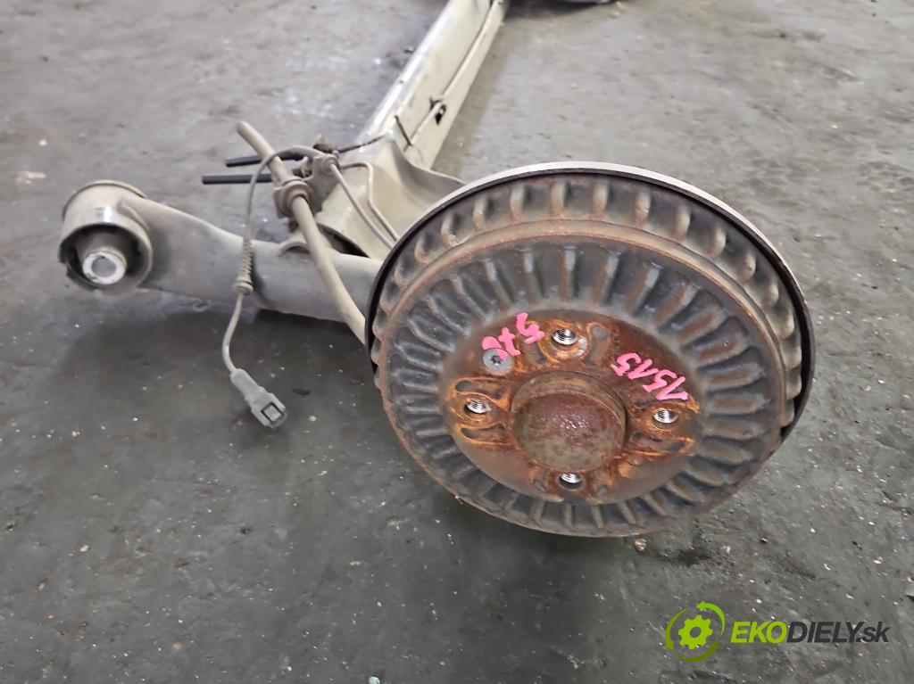 Dacia Sandero III 2020- 1.0 SCe 91KM manual 67 kW 999 cm3 5- zadní výztuha  (Zadní výztuha)