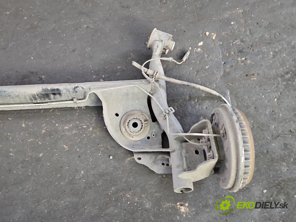 Dacia Sandero III 2020- 1.0 SCe 91KM manual 67 kW 999 cm3 5- zadní výztuha  (Zadní výztuha)