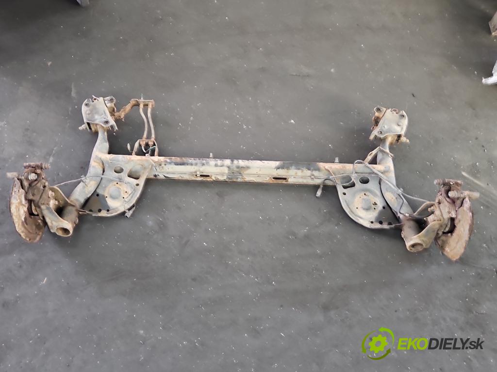 Renault Clio III 2005-2012 1.6 16V 111KM automatic 82 kW 1598 cm3 5- zadní výztuha  (Zadní výztuha)