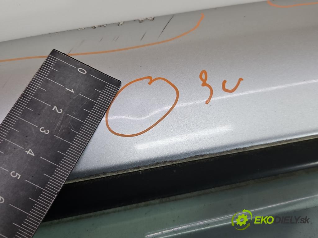 Suzuki Swift Mk6 2005-2010 1.3 16V 92 HP manual 68 kW 1328 cm3 5- dvere predné ľavé  (Kľučka dverí ostatné)