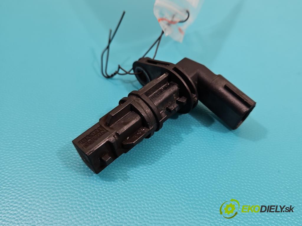 Dacia Sandero III 2020- 1.0 SCe: 91 KM manual 67 kW 999 cm3 5- snímač rýchlosti: 237313661R (Snímač)