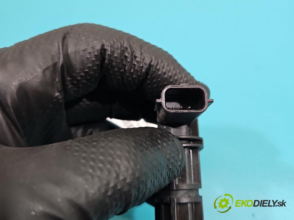 Dacia Sandero III 2020- 1.0 SCe: 91 KM manual 67 kW 999 cm3 5- snímač rýchlosti: 237313661R (Snímač)