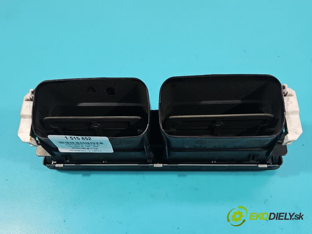 Vw Passat B5 1995-2005 1.9 tdi 110 HP manual 81 kW 1896 cm3 5- Mřížka: kúrenia stredová 3B0819728C (Mriežka kúrenia (fukár))