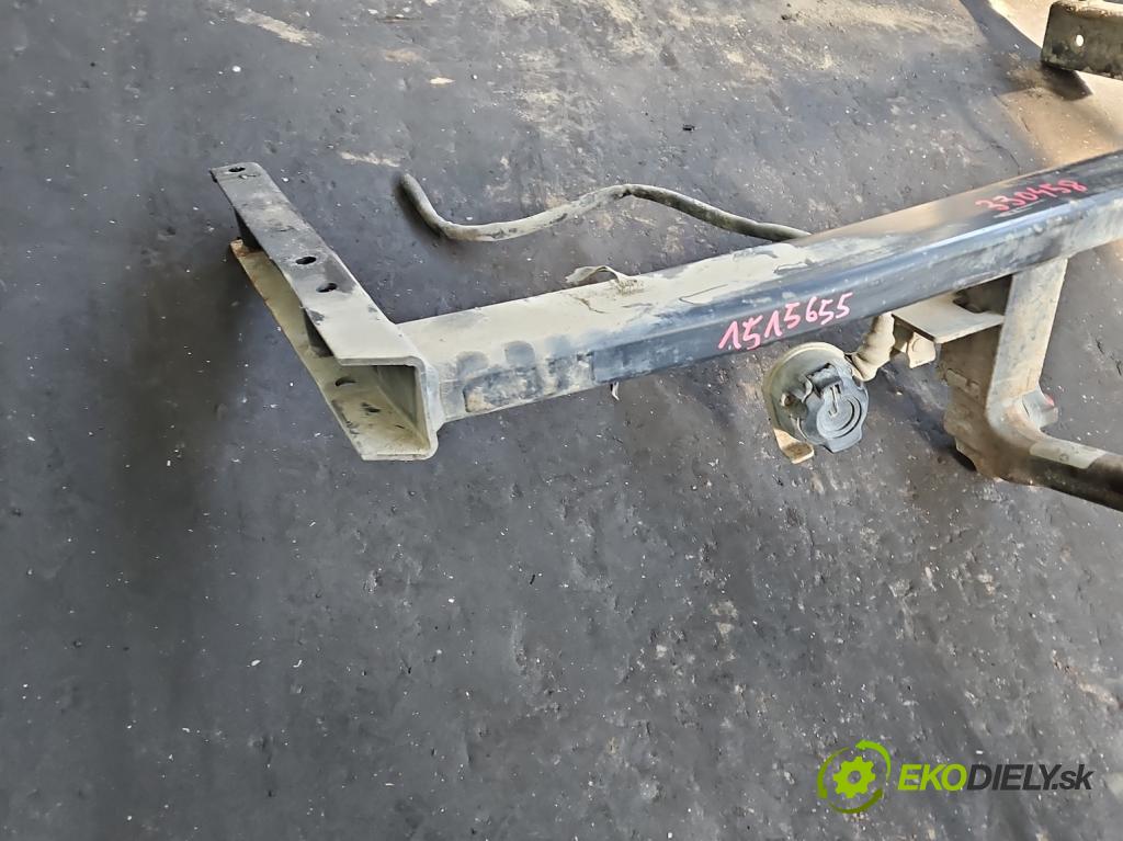 Vw Passat B5 1995-2005 1.9 tdi 110 hp manual 81 kW 1896 cm3 5- oko tažné  (Tažné zařízení)