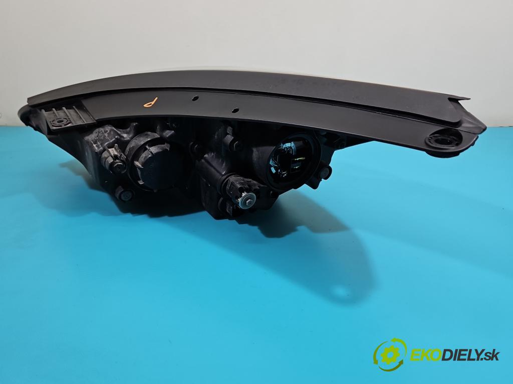 Hyundai Ix35 2.0 crdi 4wd 136 HP manual 100 kW 1995 cm3 5- Reflektor: pravý 92102-2Y (Svetlo predné pravé)