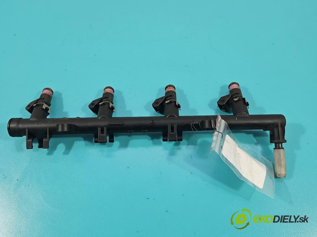 Renault Clio III 2005-2012 1.6 16V 111KM automatic 82 kW 1598 cm3 5- vstrek 8200135504E (Vstrekovač paliva)