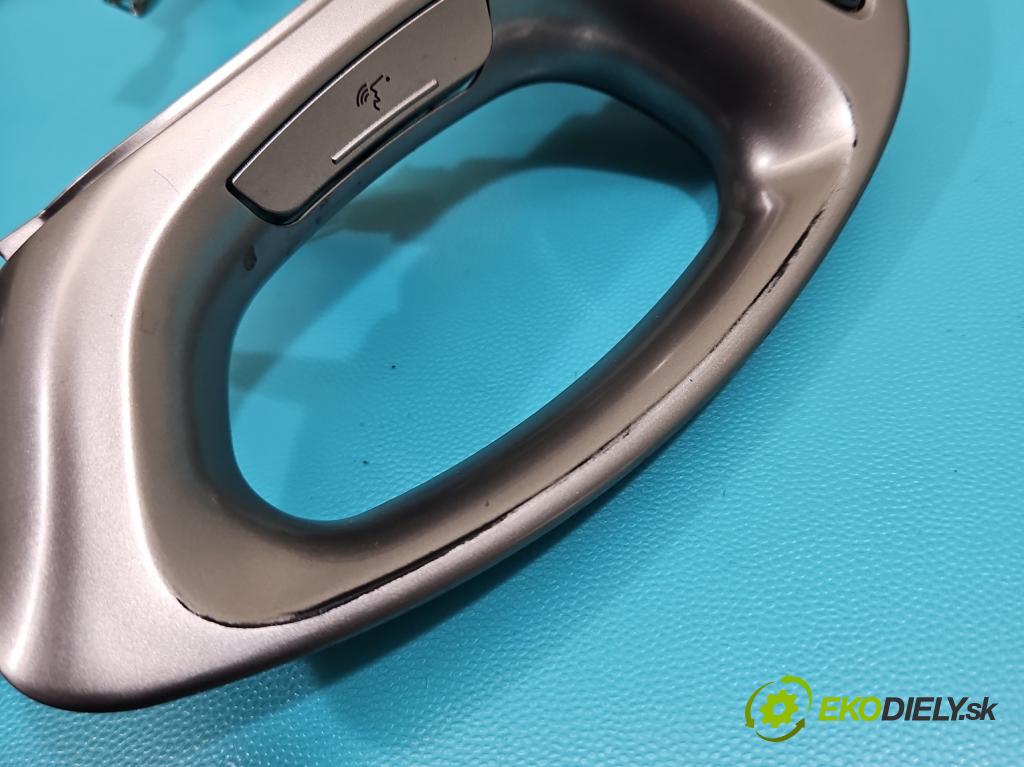 Hyundai Ix35 2.0 crdi 4wd 136 HP manual 100 kW 1995 cm3 5- prepínač multifunkční: řízení: 96700-2S300 (Prepínacie páčky pod volantom)