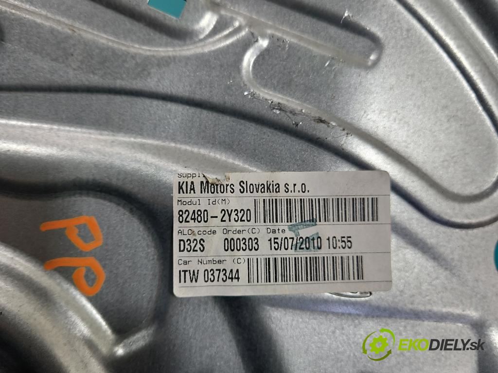 Hyundai Ix35 2.0 crdi 4wd 136 HP manual 100 kW 1995 cm3 5- mechanizmus okna predné pravý 82480-2Y320