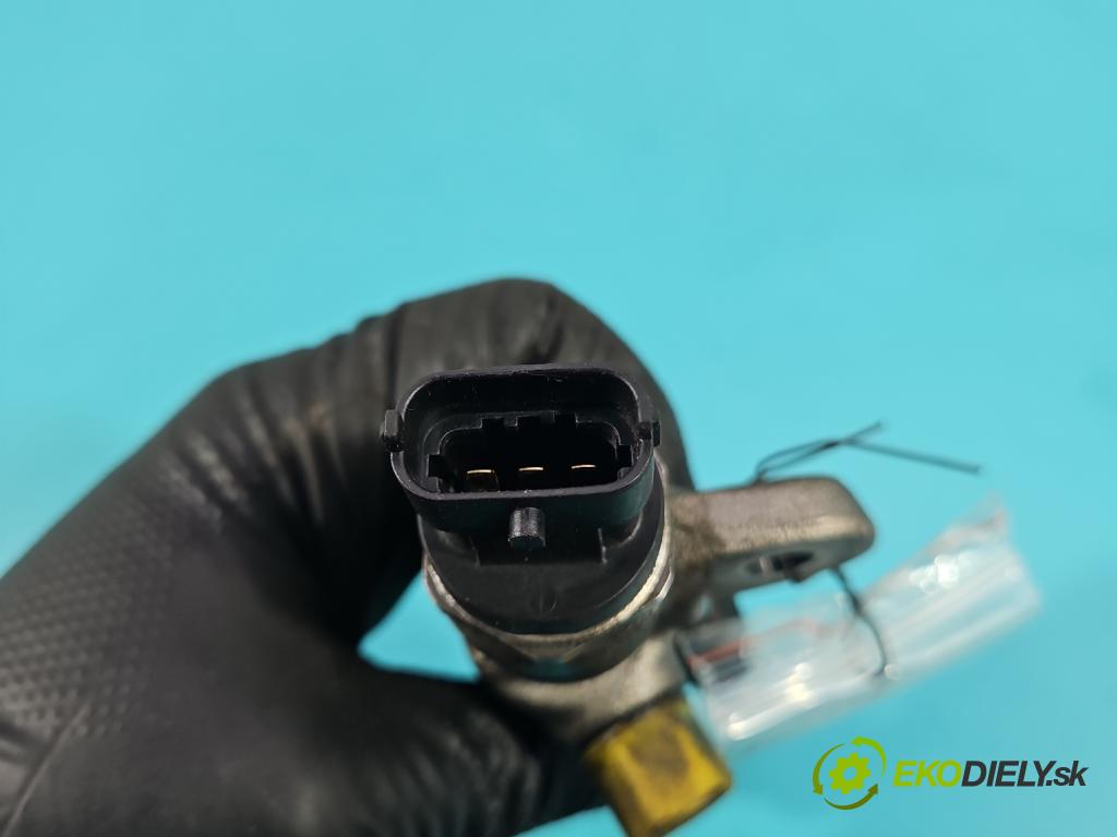 Opel Insignia A 2008-2017 2.0 cdti 160 HP manual 118 kW 1956 cm3 5- lišta vstrekovacia 0281006158 (Vstrekovacia lišta)