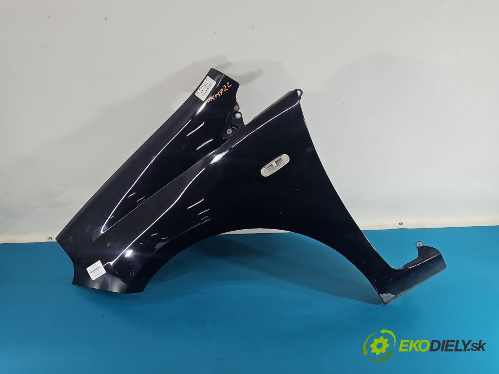 Fiat Punto Grande 1.2 8v 65 hp manual 48 kW 1242 cm3 3- blatnik přední levý  (Levý přední blatník)