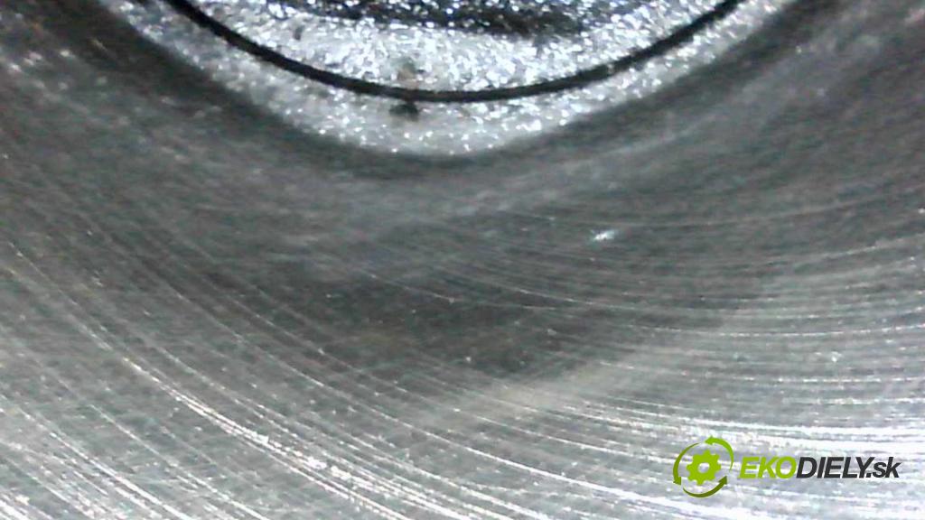 Fiat Punto Grande 1.2 8v 65 hp manual 48 kW 1242 cm3 3- motor benzín 199A4000