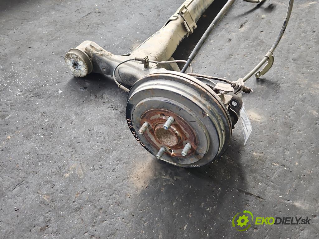 Hyundai i20 III 2020- 1.2 16V 84KM manual 61.8 kW 1197 cm3 5- zadní výztuha  (Zadní výztuha)