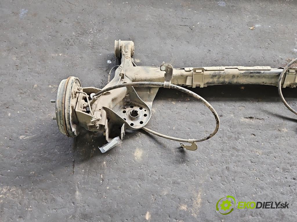 Hyundai i20 III 2020- 1.2 16V 84KM manual 61.8 kW 1197 cm3 5- zadní výztuha  (Zadní výztuha)