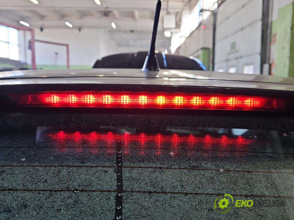 Seat Leon I 1999-2005 1.6 16v 105 hp manual 77 kW 1598 cm3 5- spoiler 1M6827933E (Spoiler)