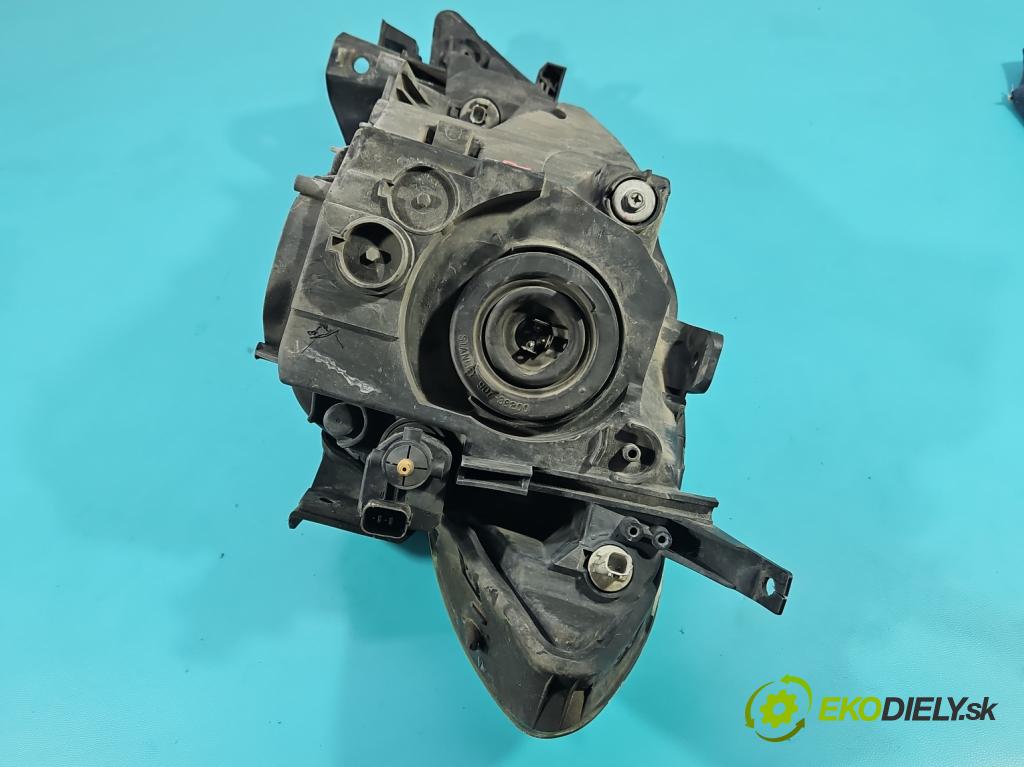 Honda Fr-v 1.7 16V 125 HP manual 92 kW 1668 cm3 5- Reflektor: pravý  (Svetlo predné pravé)