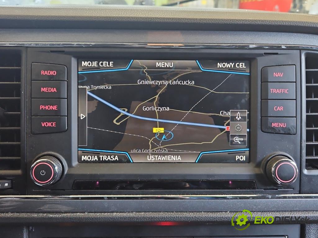 Seat Leon III 2012-2020 2.0 tdi 150 HP automatic 110 kW 1968 cm3 5- Radio originál 5F0919604A