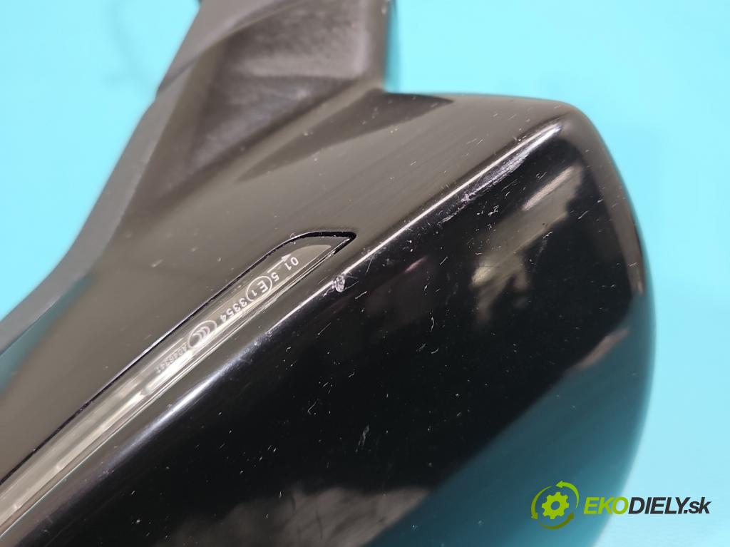 Seat Leon III 2012-2020 2.0 tdi 150 hp automatic 110 kW 1968 cm3 5- zpětné zrcátko levé  (Klika dveří ostatní)