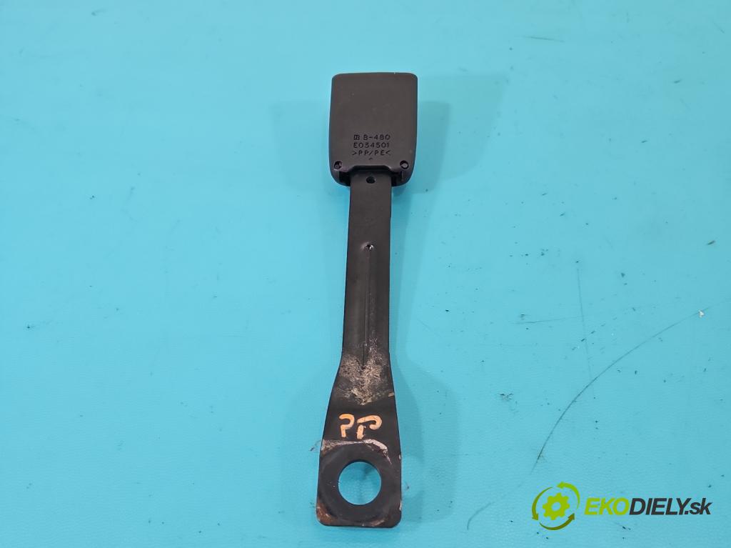 Suzuki Swift Mk6 2005-2010 1.3 16V 92 HP manual 68 kW 1328 cm3 5- pas bezpečnosť: predné pravý