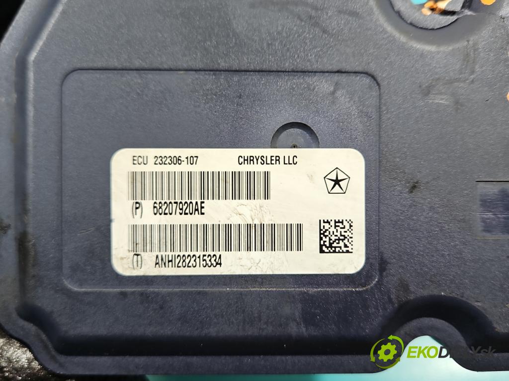 Jeep Grand Cherokee WK2 IV 2010-2021 3.0 CRD 250 HP automatic 184 kW 2987 cm3 5- čerpadlo abs 68207920AE (Pumpa ABS)