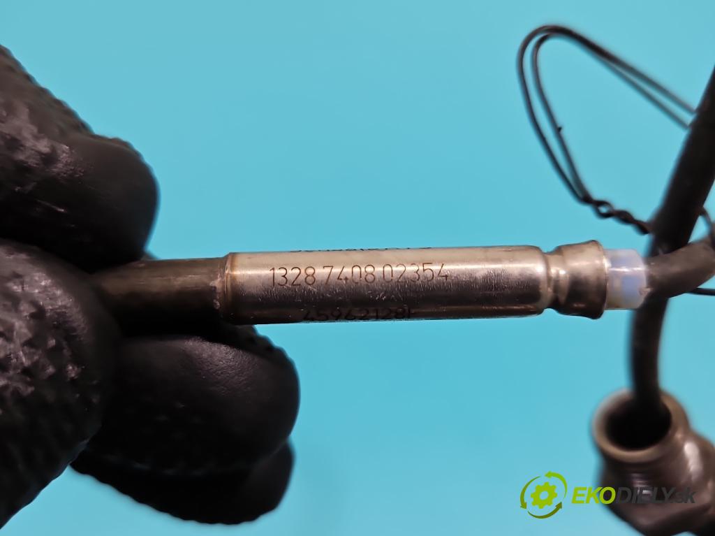 Jeep Grand Cherokee WK2 IV 2010-2021 3.0 CRD 250 HP automatic 184 kW 2987 cm3 5- snímač teploty: výfukové 45962128F (Snímač)