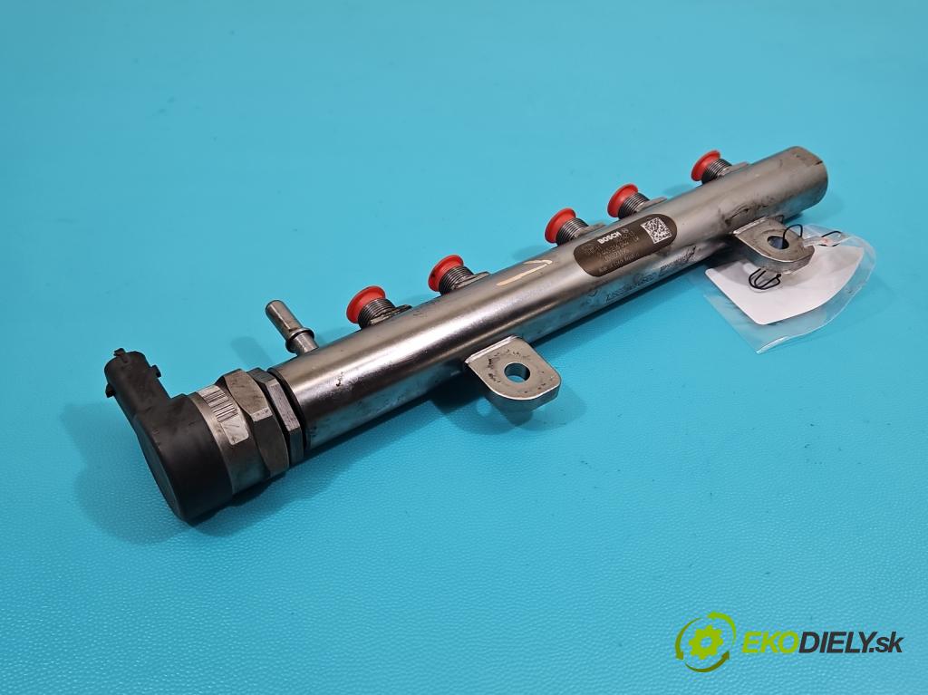 Jeep Grand Cherokee WK2 IV 2010-2021 3.0 CRD 250 HP automatic 184 kW 2987 cm3 5- lišta vstrekovacia 0445216044 (Vstrekovacia lišta)