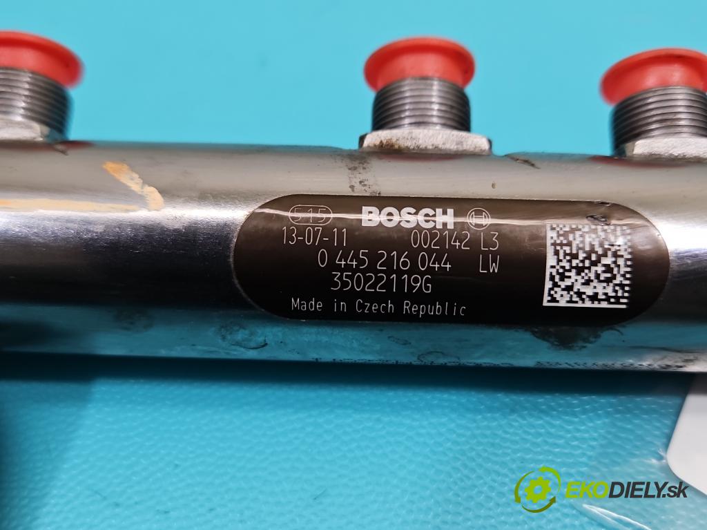 Jeep Grand Cherokee WK2 IV 2010-2021 3.0 CRD 250 HP automatic 184 kW 2987 cm3 5- lišta vstrekovacia 0445216044 (Vstrekovacia lišta)