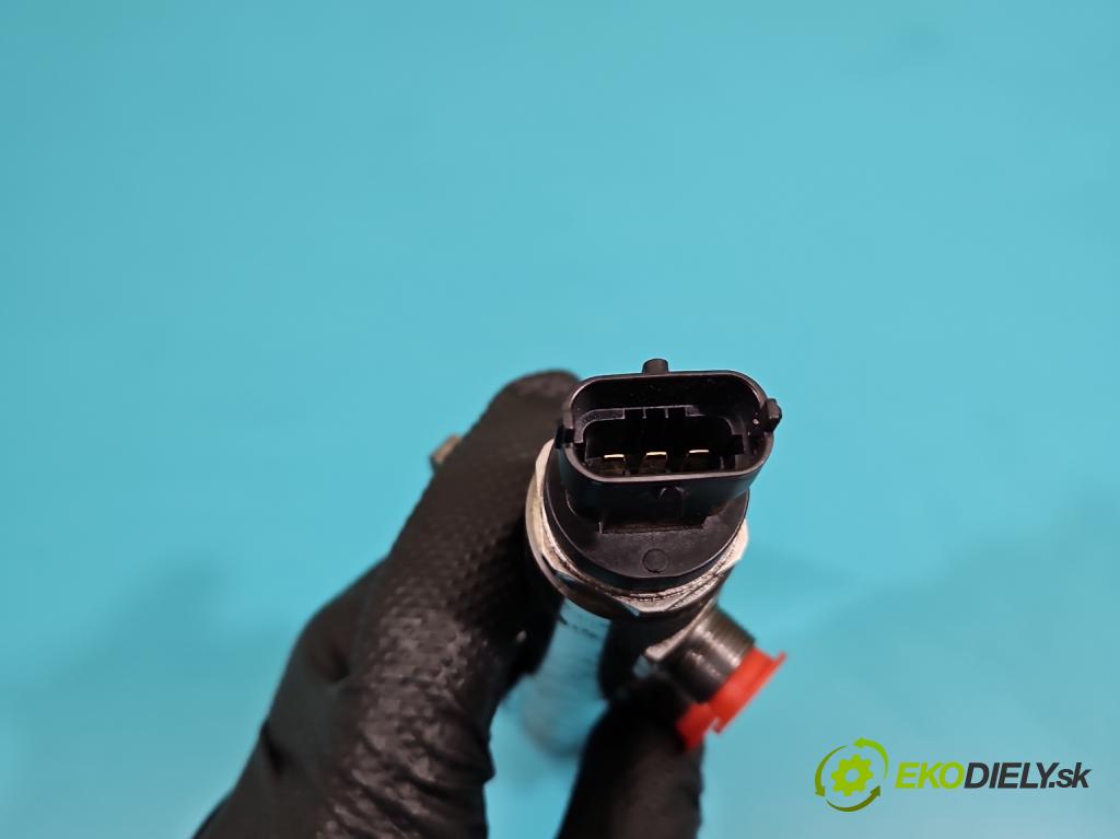 Jeep Grand Cherokee WK2 IV 2010-2021 3.0 CRD 250 HP automatic 184 kW 2987 cm3 5- lišta vstrekovacia 0445216050 (Vstrekovacia lišta)