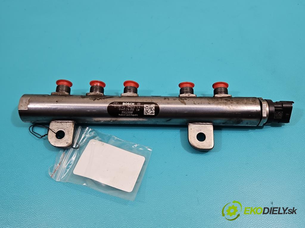 Jeep Grand Cherokee WK2 IV 2010-2021 3.0 CRD 250 HP automatic 184 kW 2987 cm3 5- lišta vstrekovacia 0445216050 (Vstrekovacia lišta)