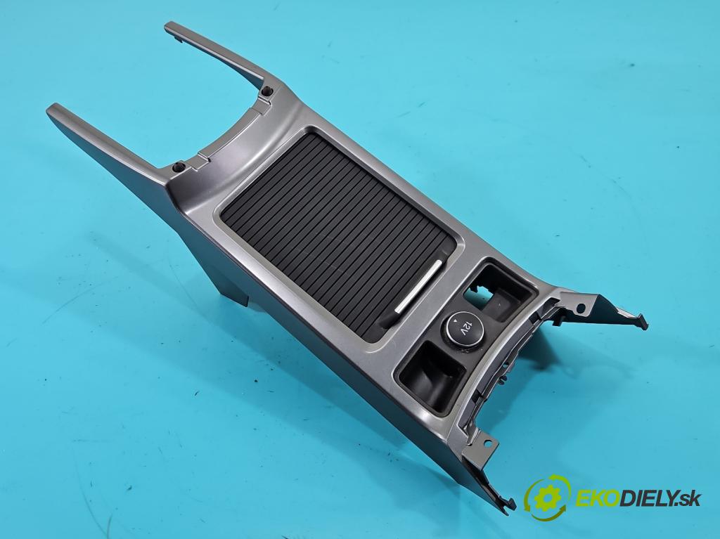 Ford Kuga Mk2 2013-2019 1.5 120 HP manual 88.3 kW 1498 cm3 5- Rukojeť: na nápoje: GV4T-14B079-MCD (Držiak (úchyt) na nápoje)