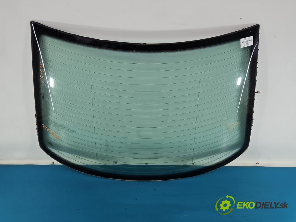 Audi A4 B5 1994-2001 1.8 20V 125 hp manual 92 kW 1781 cm3 4- sklo zadní  (Zadní sklo)