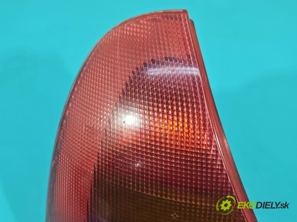 Renault Clio II 1998-2012 1.4 8V 75 HP manual 55 kW 1390 cm3 5- svetlo / reflektor zadné ľavé 7700410515V (Kľučka dverí ostatné)