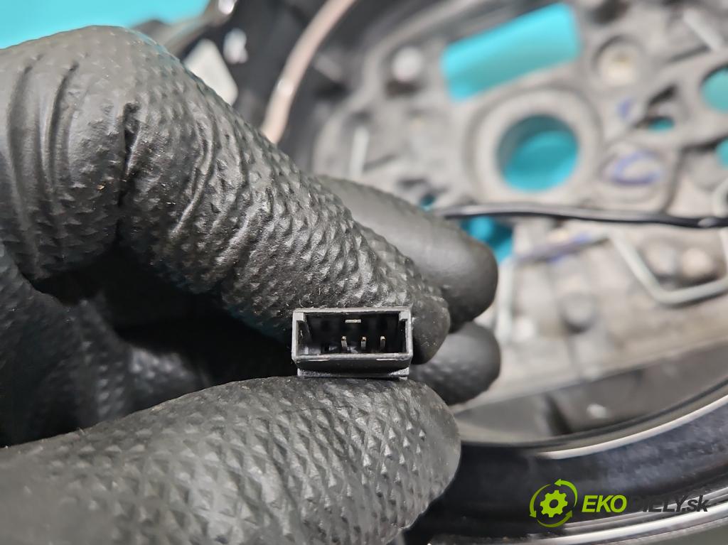 Audi A6 C7 2011-2018 3.0 tfsi: quattro 310HP automatic 228 kW 2995 cm3 4- volant  (Volant)