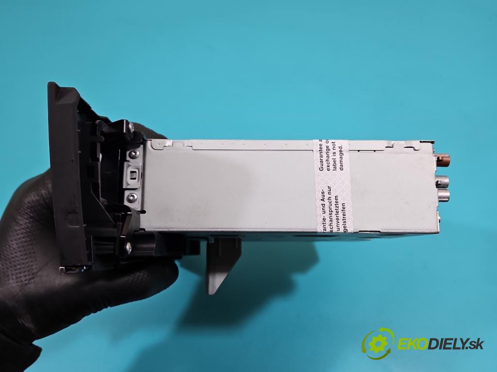 Audi A6 C7 2011-2018 3.0 tfsi: quattro 310HP automatic 228 kW 2995 cm3 4- Radio originál 4G0035187C