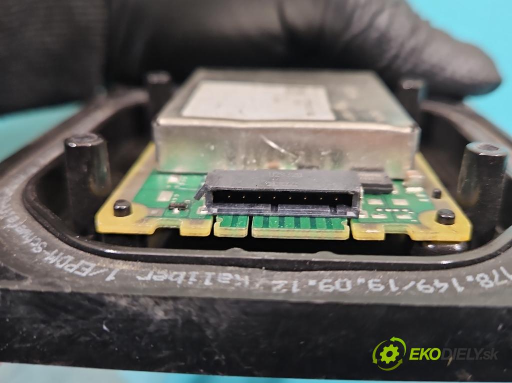 Audi A6 C7 2011-2018 3.0 tfsi: quattro 310HP automatic 228 kW 2995 cm3 4- střídač: xenon 177310-31 (Riadiaca jednotka xenónu)