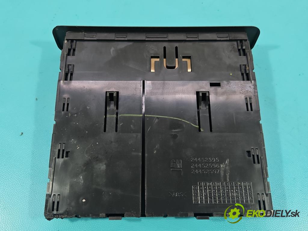 Opel Vectra C 2002-2008 1.9 cdti 120 hp manual 88 kW 1910 cm3 5- Rukojeť: na napoje: 24452595 (Držák nápojů)